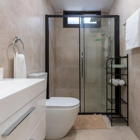 Private Pool 3br Near Larnaca Вилла
