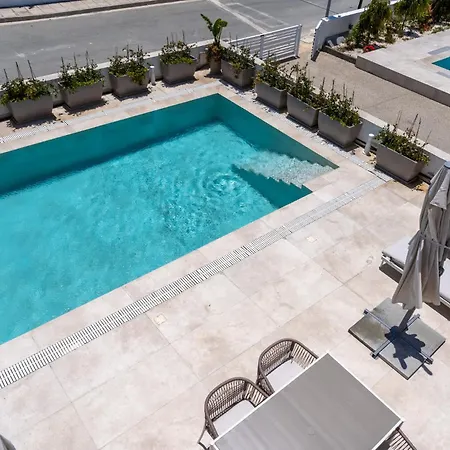 Private Pool 3br Near Larnaca